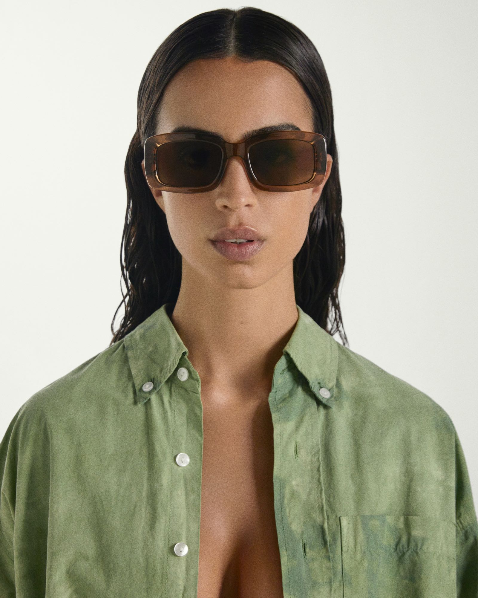 AKL | WALNUT BROWN
