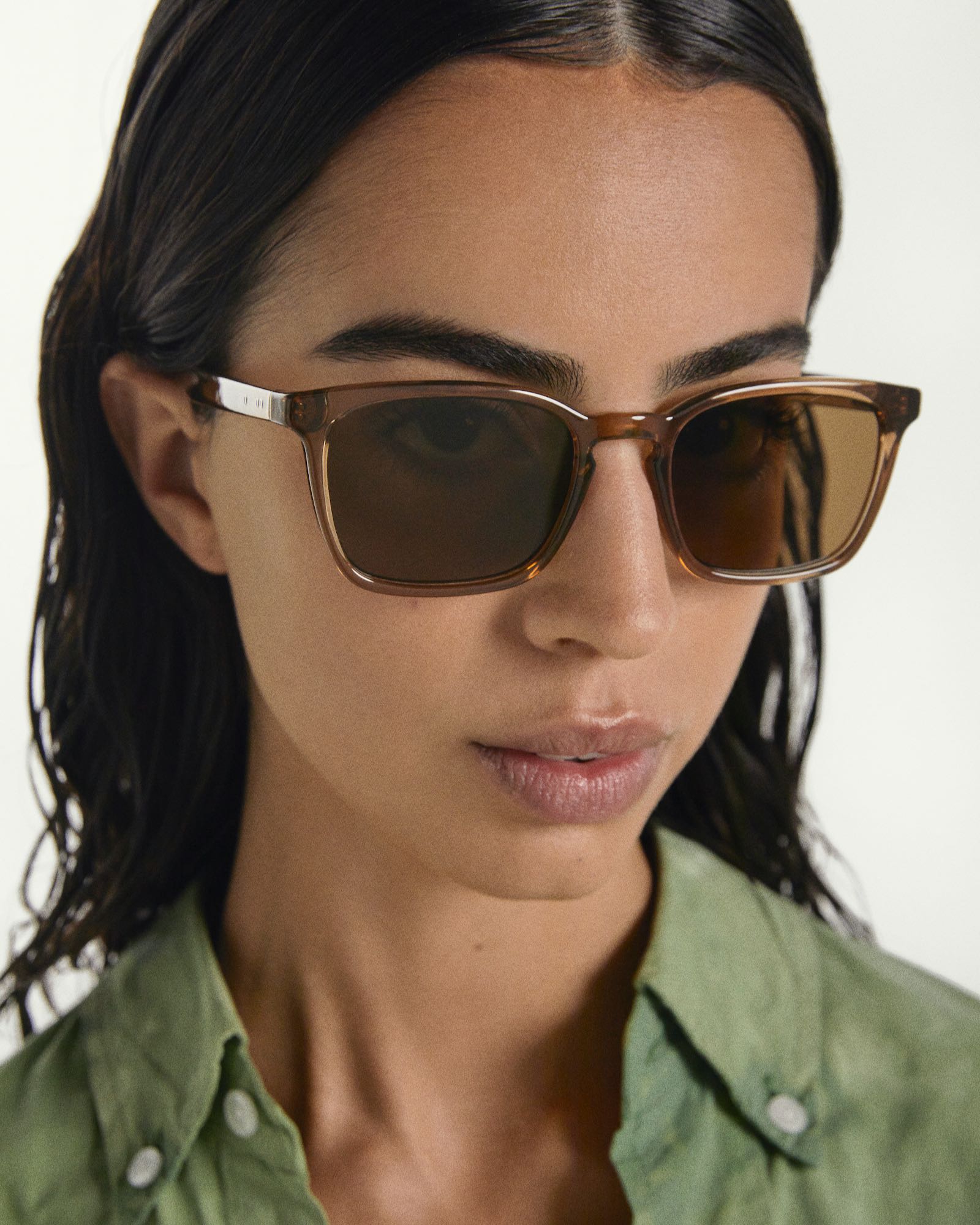 HKG | WALNUT BROWN