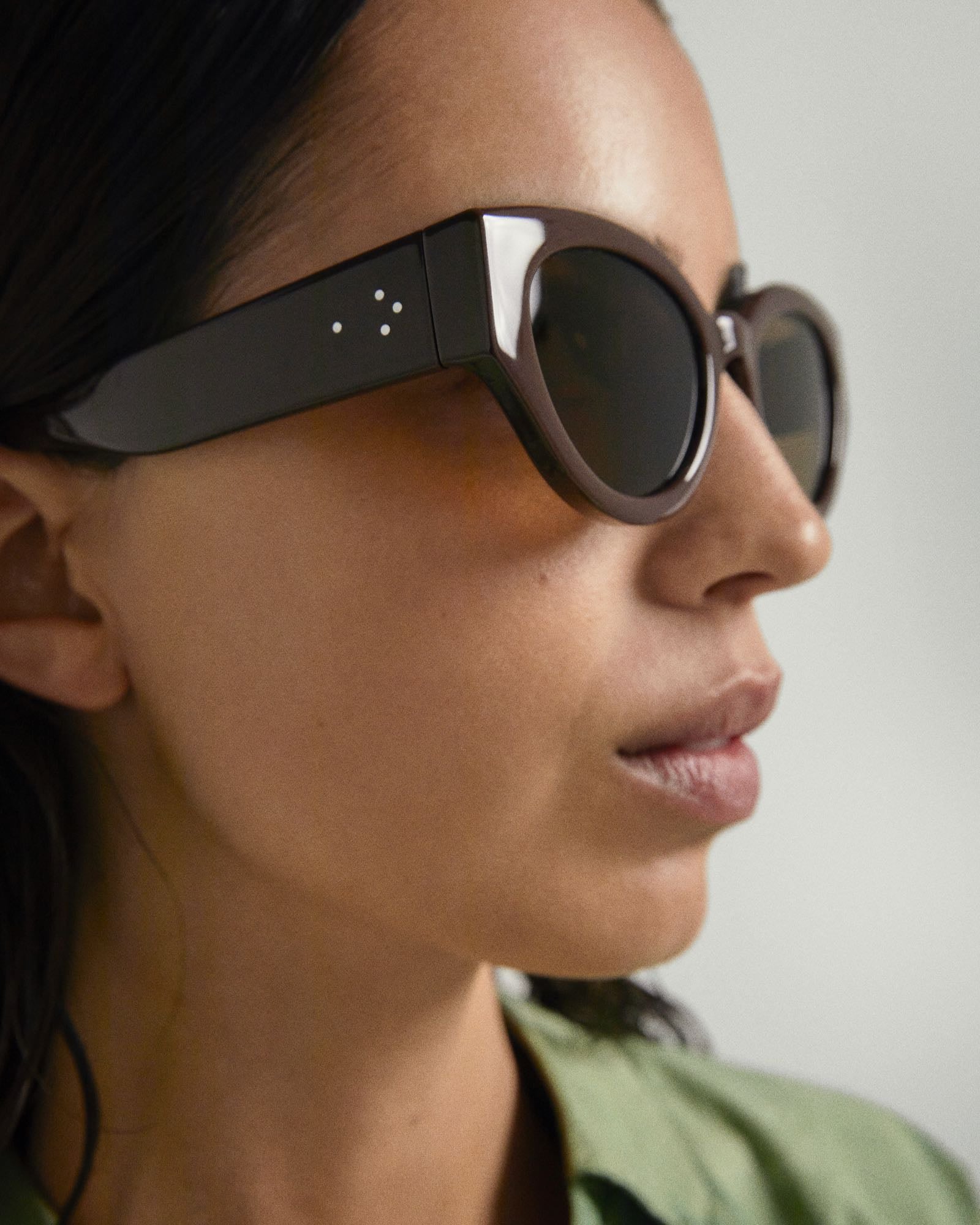 ROM | CHOCOLATE BROWN