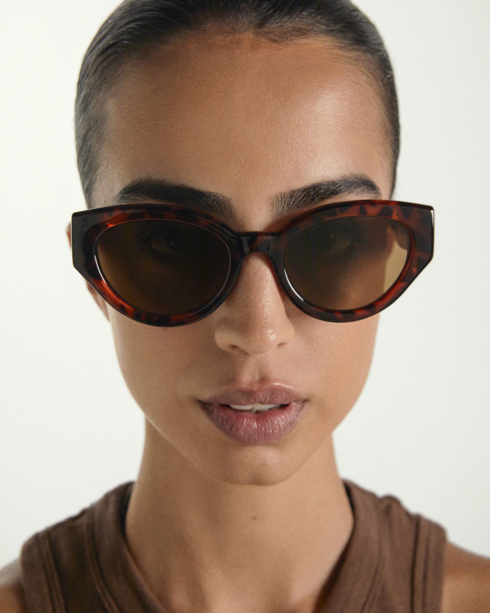 ROM | TORT BROWN