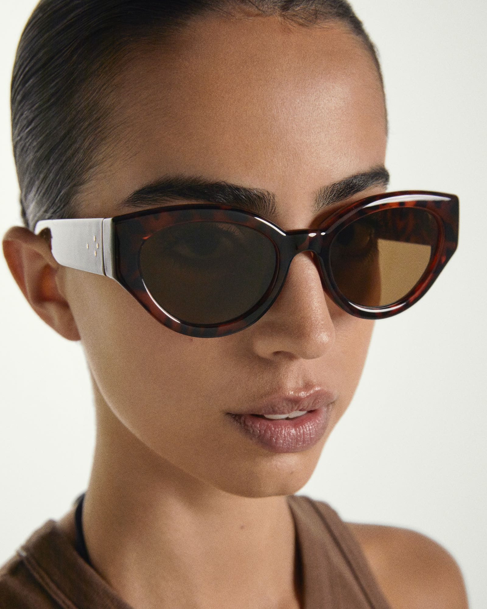 ROM | TORT BROWN
