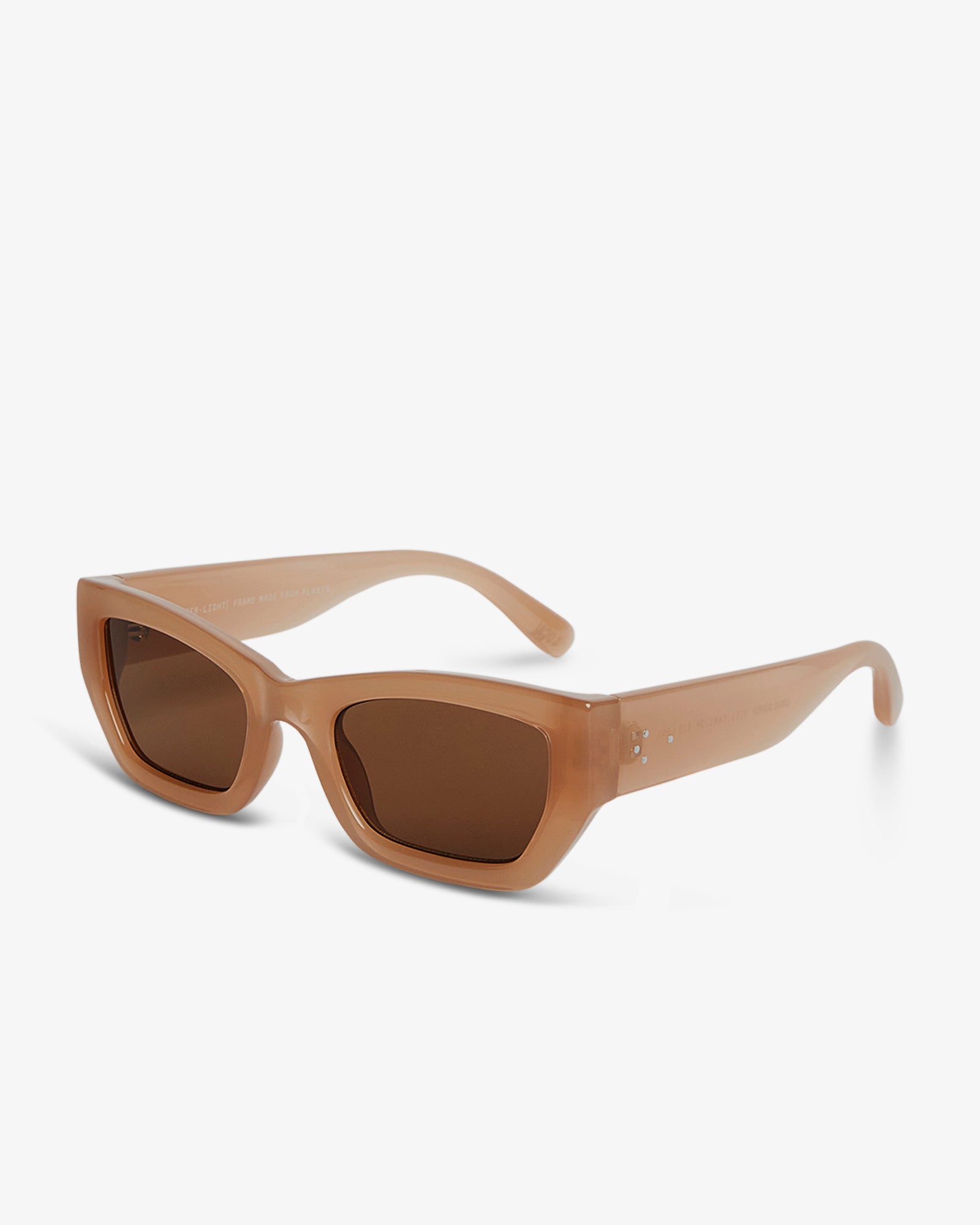 VCE | CAMEL BROWN