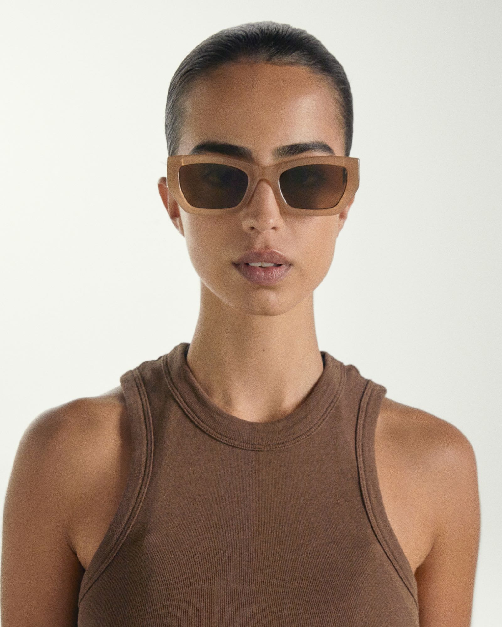VCE | CAMEL BROWN