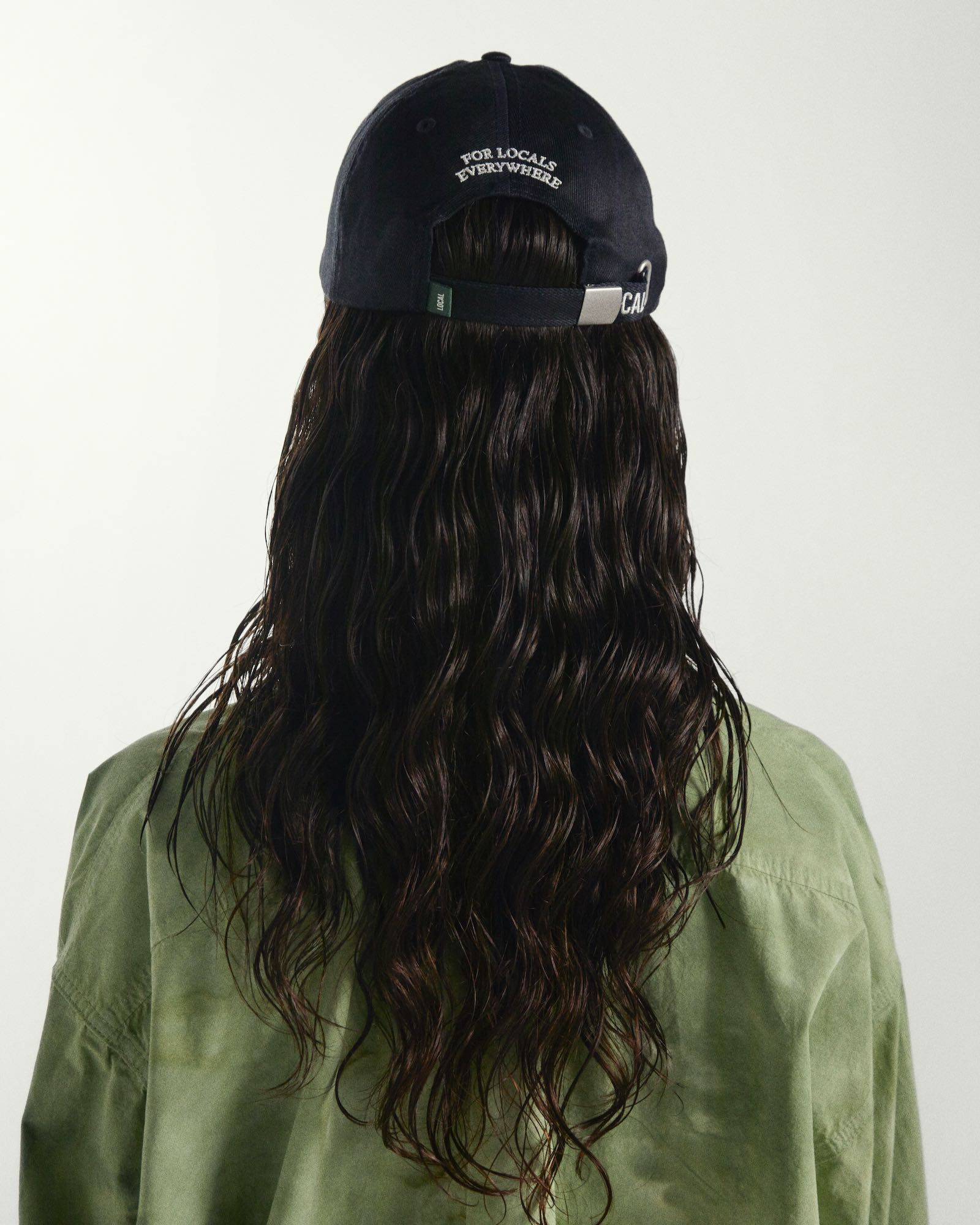 CAP CREST | BLACK WHITE