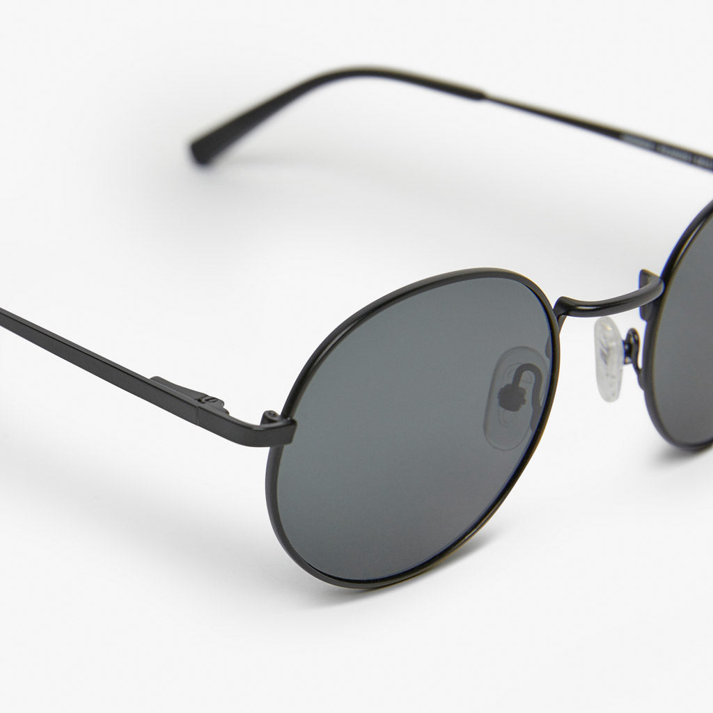 BLACK - POLARIZED LENS